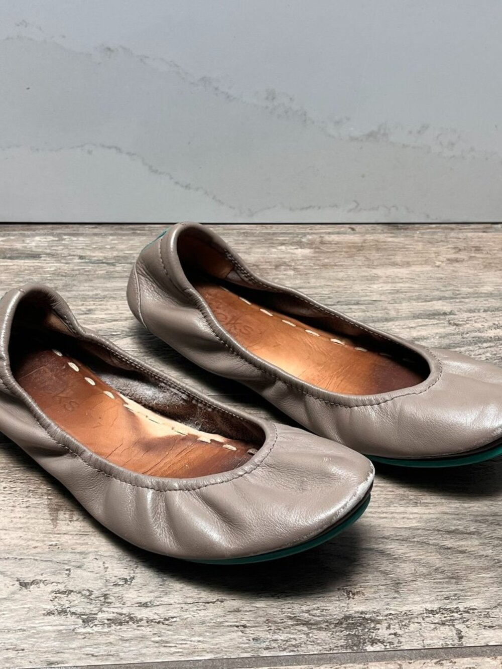 TIEKS by Gavrieli Womens US 7 Taupe Leather Ballet Flats